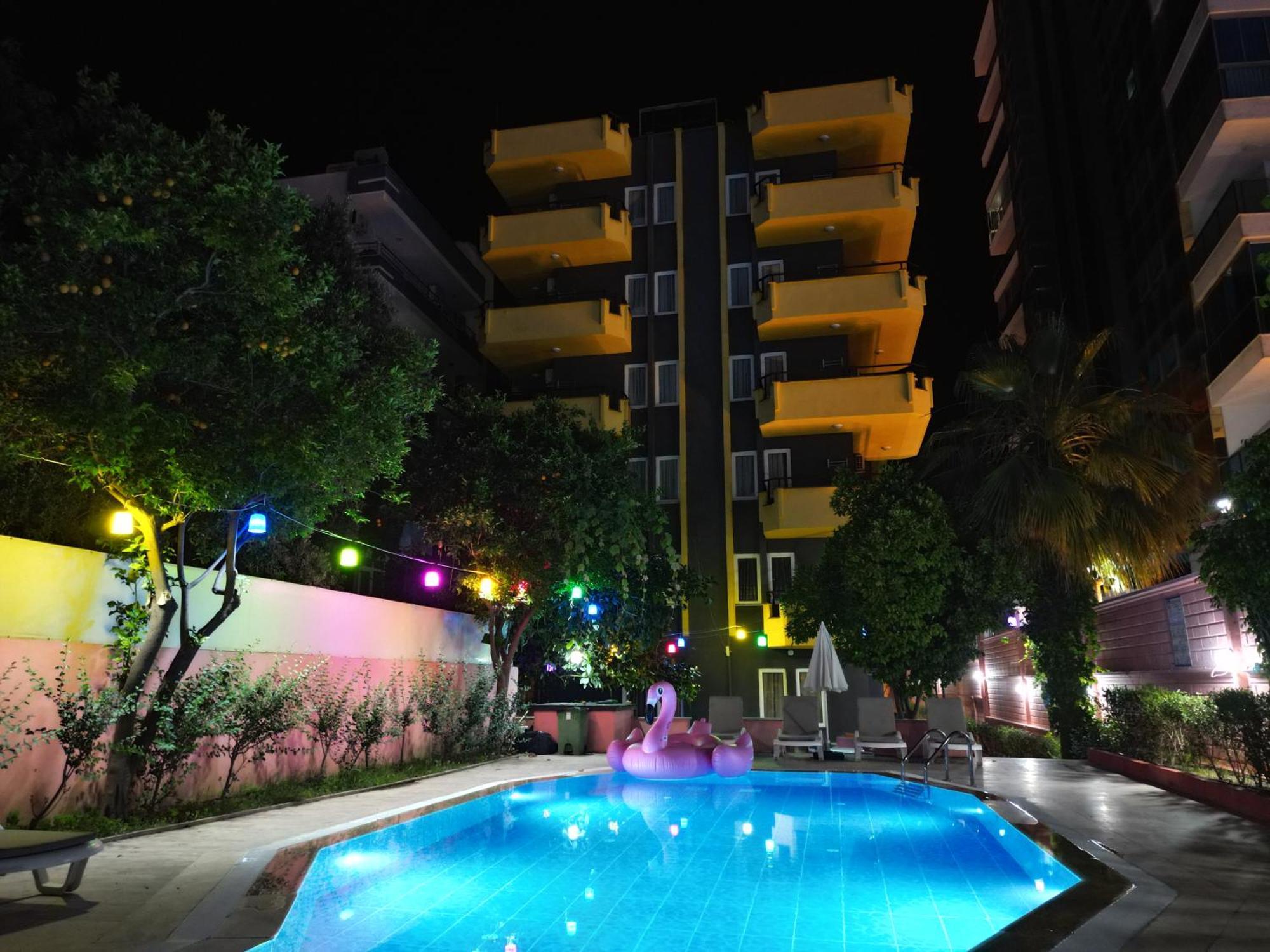 Gold Twins Boutique Hotel Алания Экстерьер фото